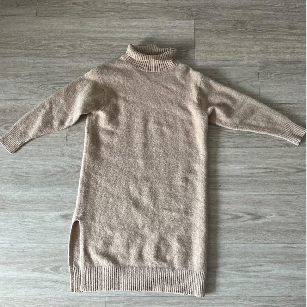 UNIQLO Sweater Dress